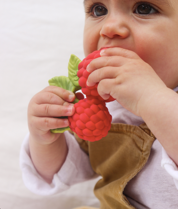 Valery the Raspberry natural rubber leather